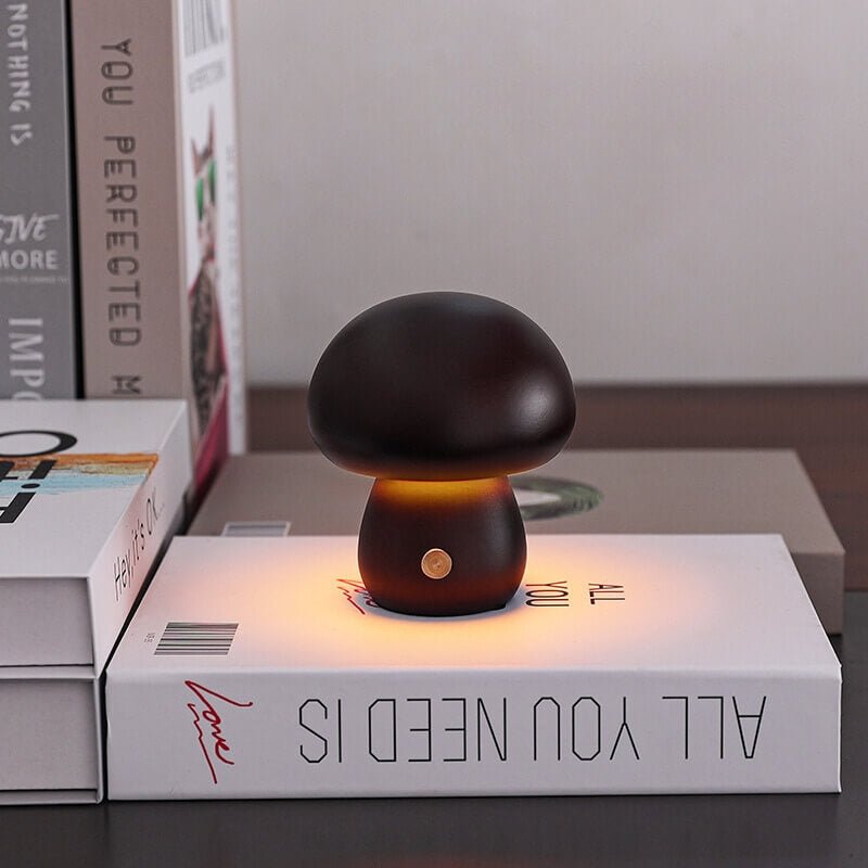Veilleuse champignon en bois de noyer – dimmable et sans fil