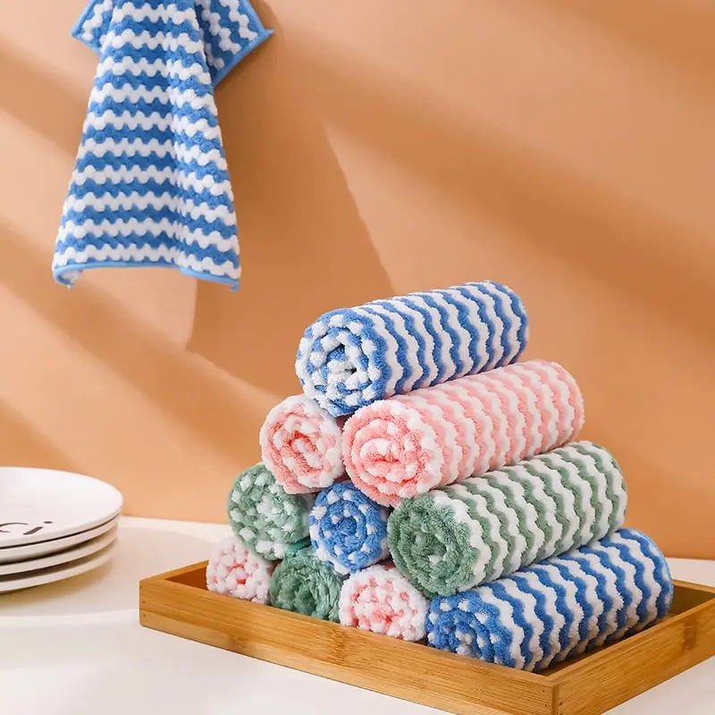 UltraClean™ – Chiffon de nettoyage en microfibre réutilisable pour la cuisine et toutes les surfaces [5 + 5 Gratuit]