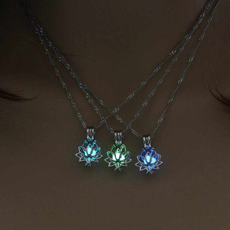 LotusFlower™ – Collier lotus envoûtant alliant beauté symbolique et élégance [50 % de réduction]