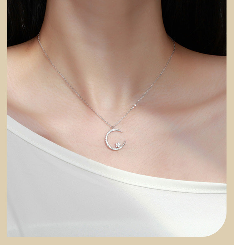 Bijou Scintillant Motif Lune et Étoiles – Accessoire Élégant