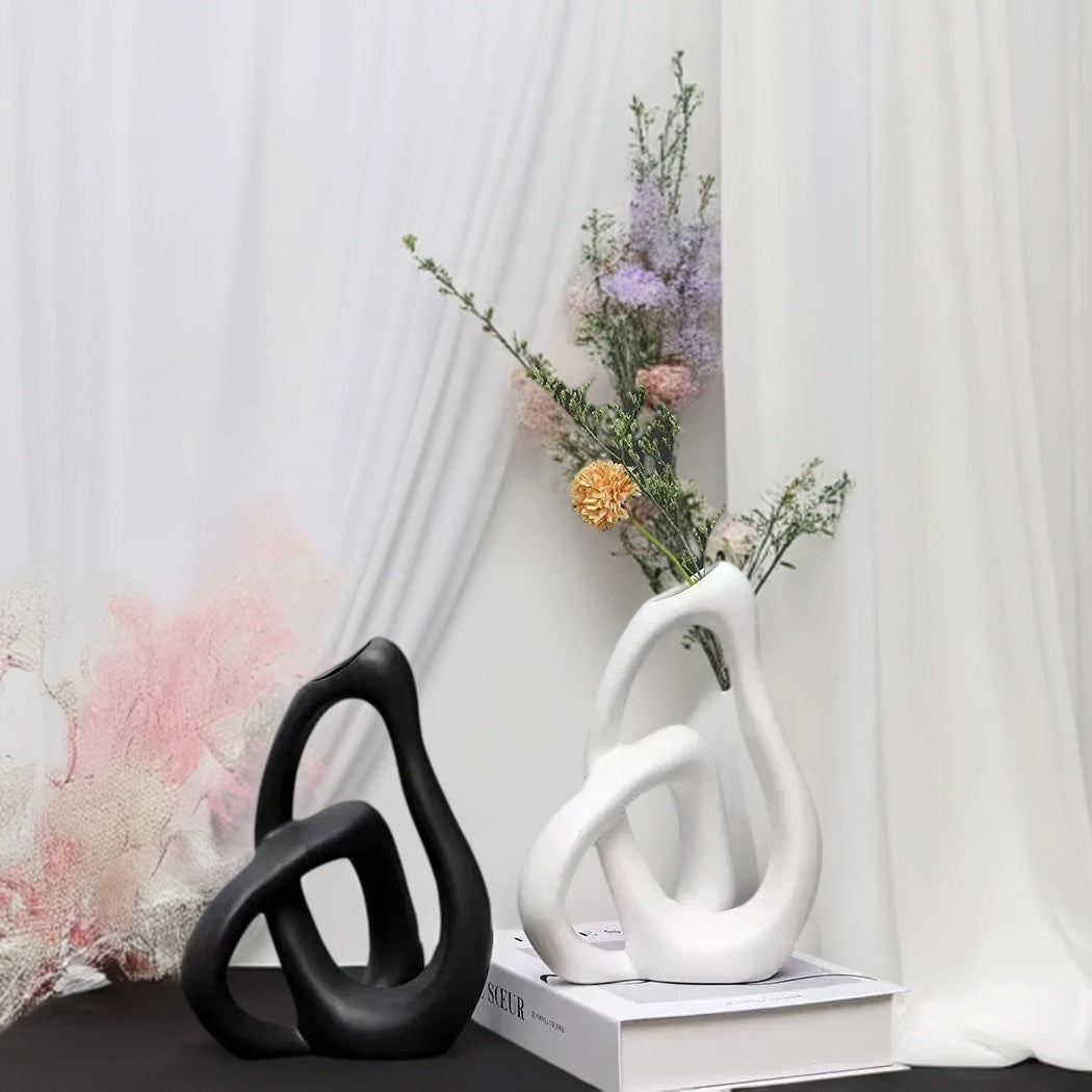 Vase en céramique en forme de cœur – objet décoratif moderne pour la maison