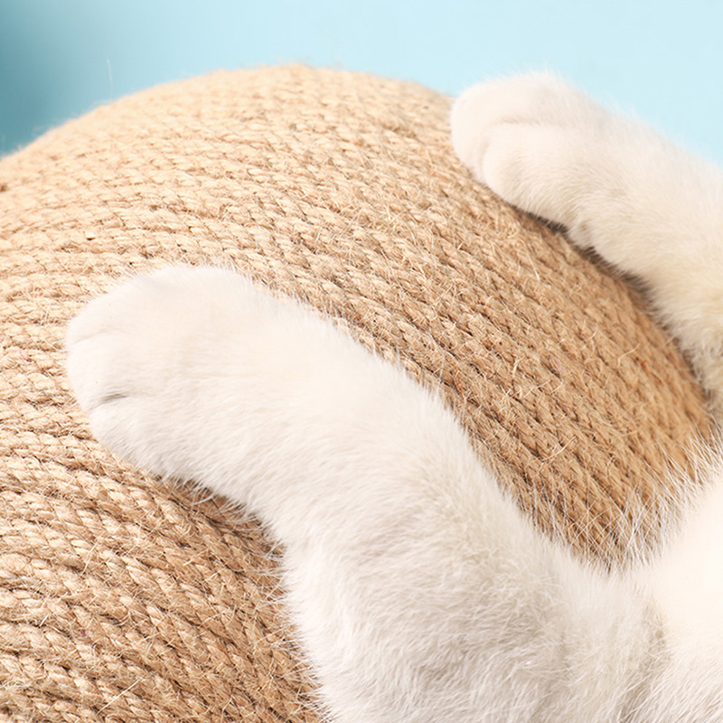 ClawSphere™ – Balle à gratter rotative pour chats, jeu et fitness [50 % de réduction]
