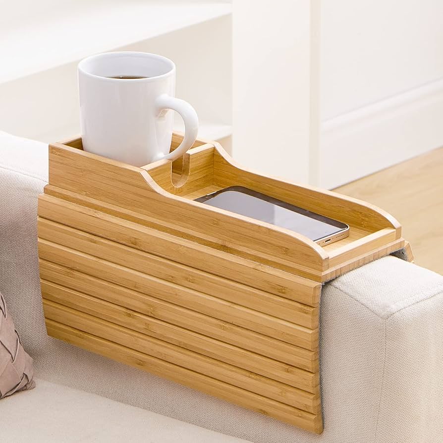 SofaTray™ – Porte-boissons pratique et plateau de table en un [50 % de réduction]