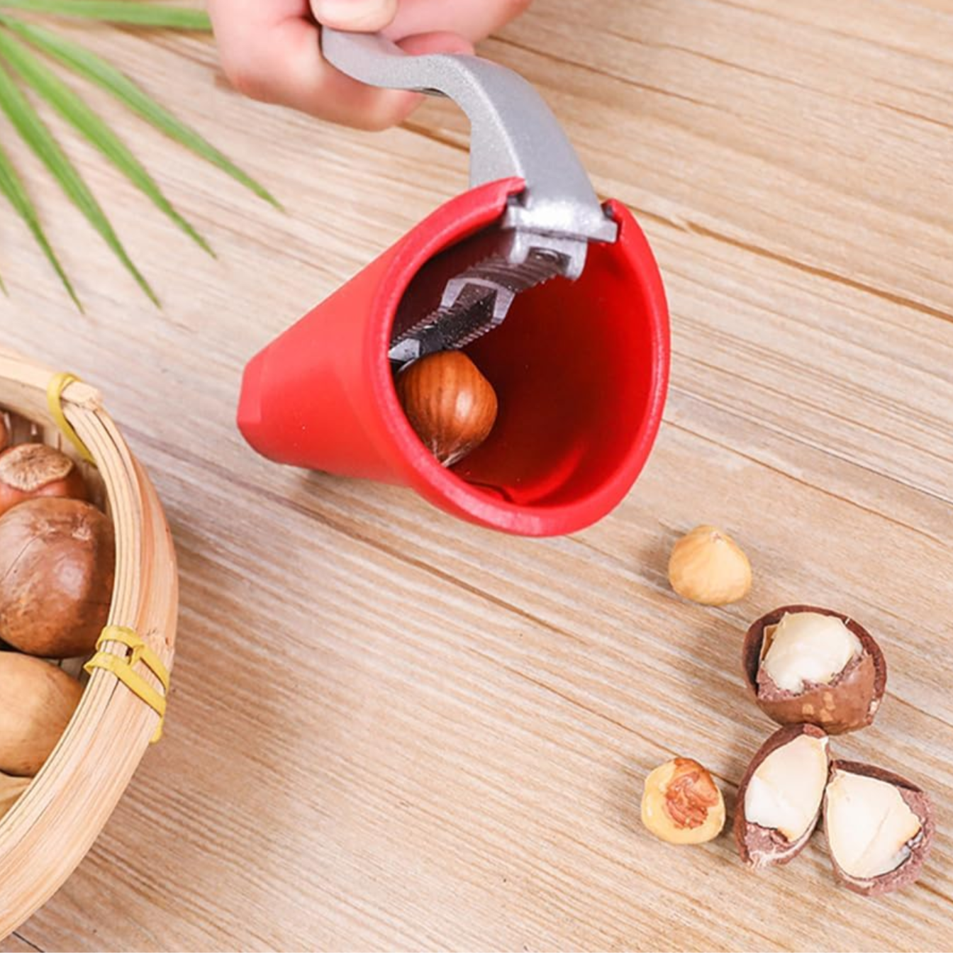 EasyNut™ – Casse chaque noix avec un effort minimal et une facilité maximale [1 + 1 Gratuit]