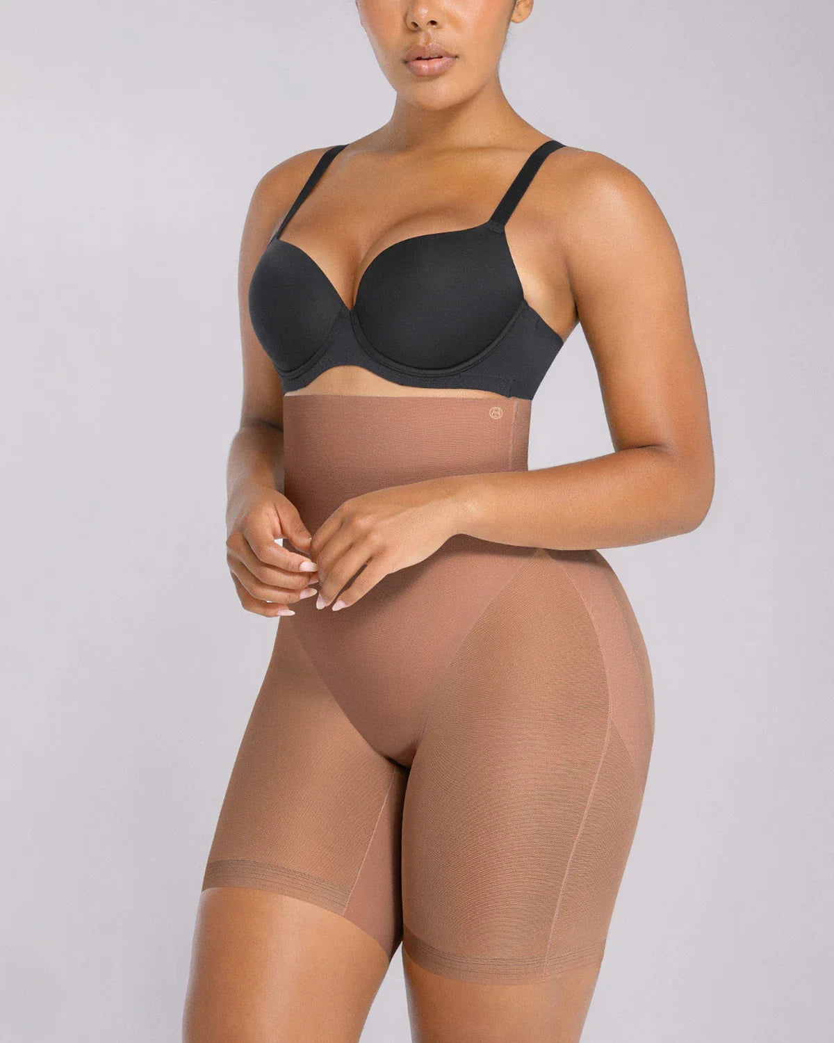 Short gainant taille haute en mesh respirant – Invisible sous les vêtements