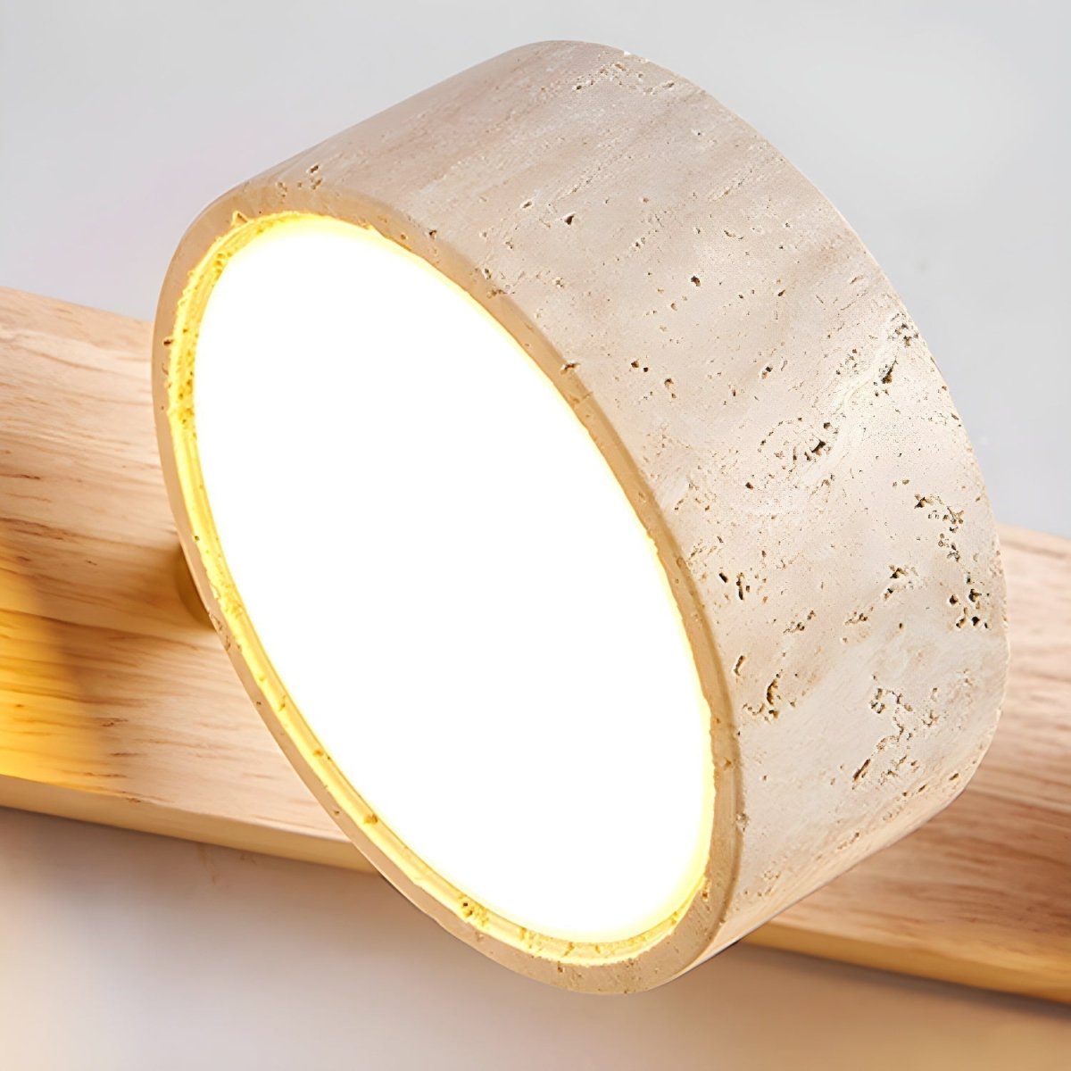 Applique murale LED en travertin avec bois – Design architectural
