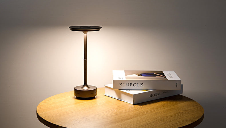Lampe de table LED sans fil avec variateur tactile et batterie – IP44