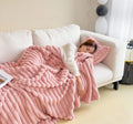 Couverture en polaire – ultra-douce, légère et lavable en machine