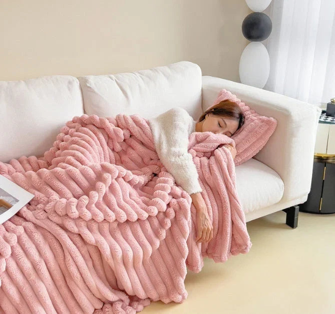 Couverture en polaire – ultra-douce, légère et lavable en machine