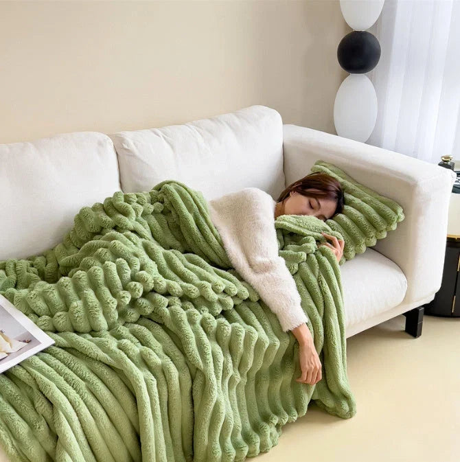 Couverture en polaire – ultra-douce, légère et lavable en machine