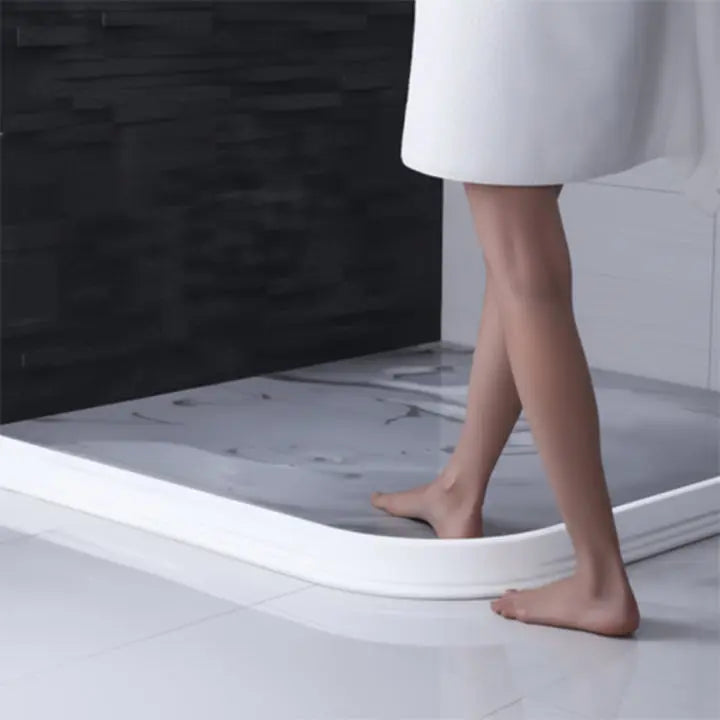 Barrière d'eau de douche flexible auto-adhésive pour sols secs