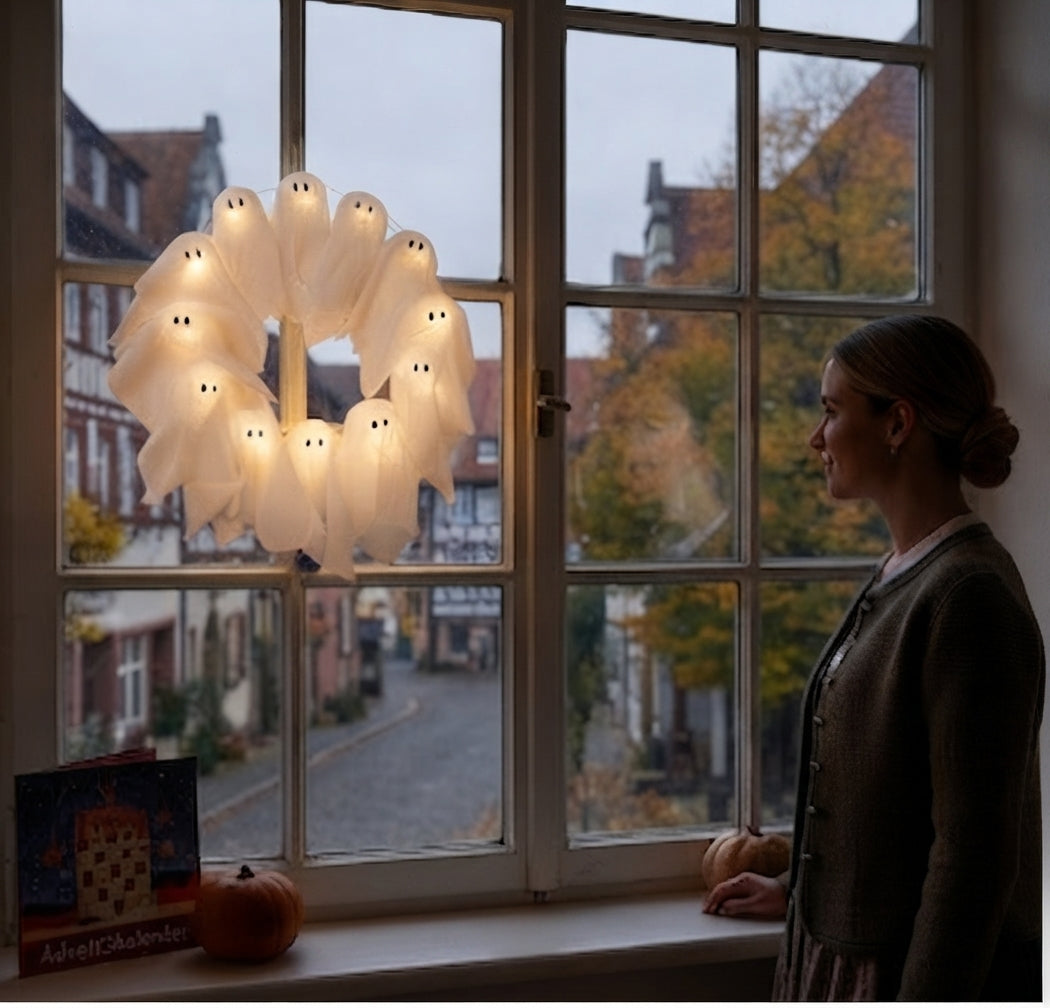 Couronne Halloween avec éclairage LED – 12 fantômes lumineux, 31 cm