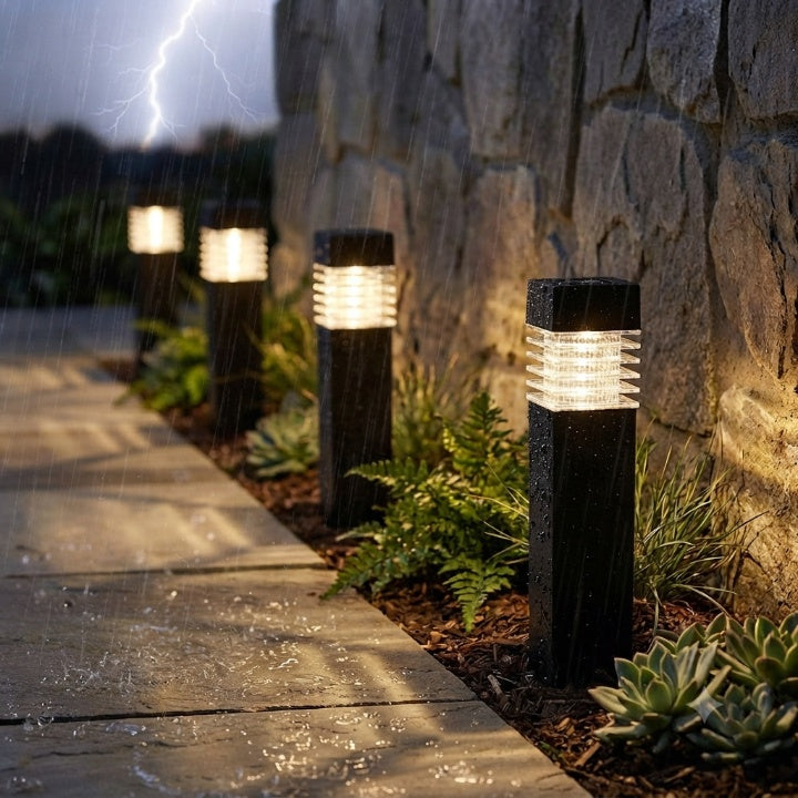 Lampe solaire LED de jardin – sans fil, automatique, résistante aux intempéries