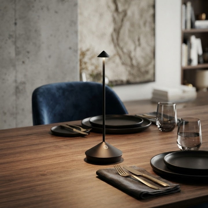 Lampe de table LED sans fil dimmable et imperméable pour intérieur et extérieur