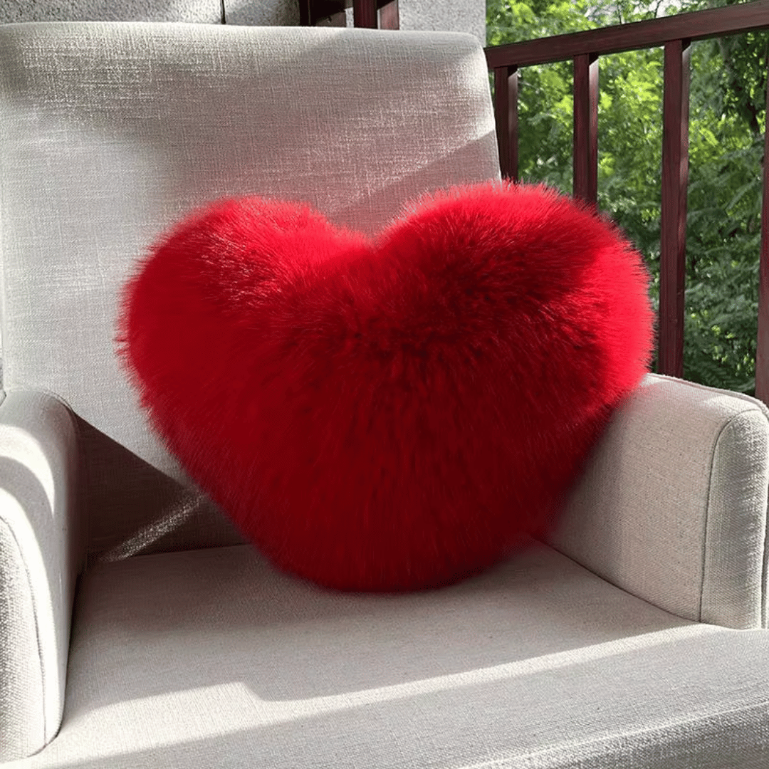 Coussin décoratif cœur à structure en peluche – coussin ornemental doux