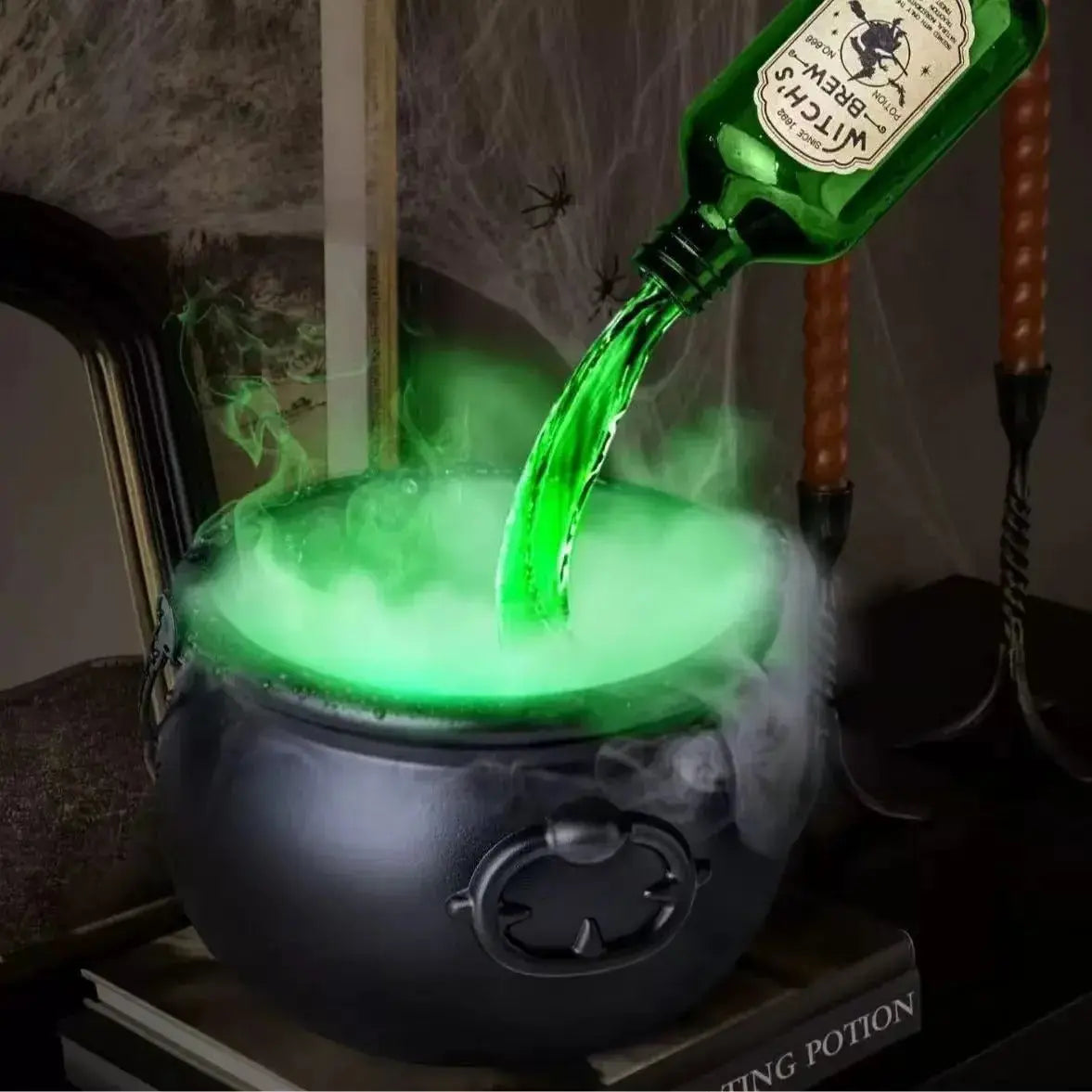 HexenKessel™ – Avec bouteille magique flottante et effet de brouillard mystérieux [50 % de réduction]