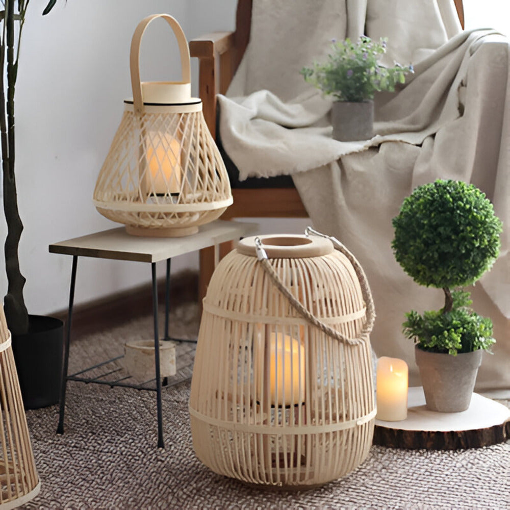 Lanterne en rotin avec bougie LED – Tressée à la main pour intérieur et extérieur