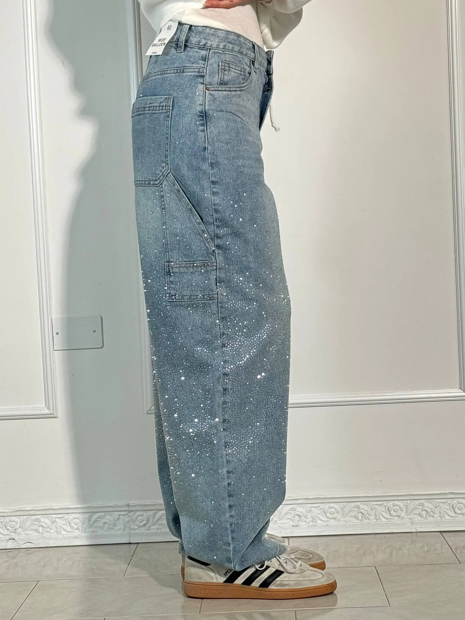 Jean Wide Leg Scintillant en Denim Premium – Coupe Ample Élégante