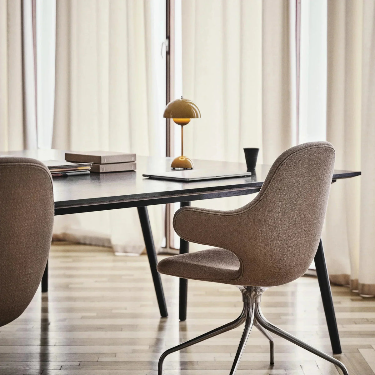 Lampe de table LED sans fil design rétro champignon dimmable par touch
