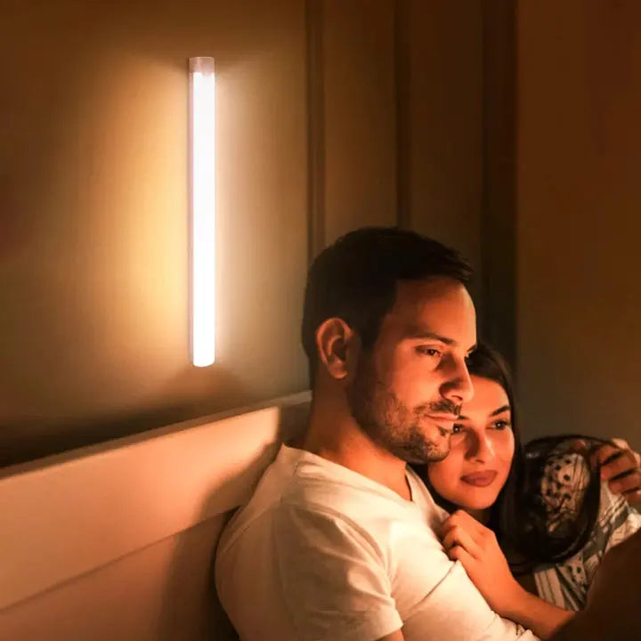Lampe LED sans fil à encastrer sous meuble avec détecteur de mouvement et 3 couleurs de lumière