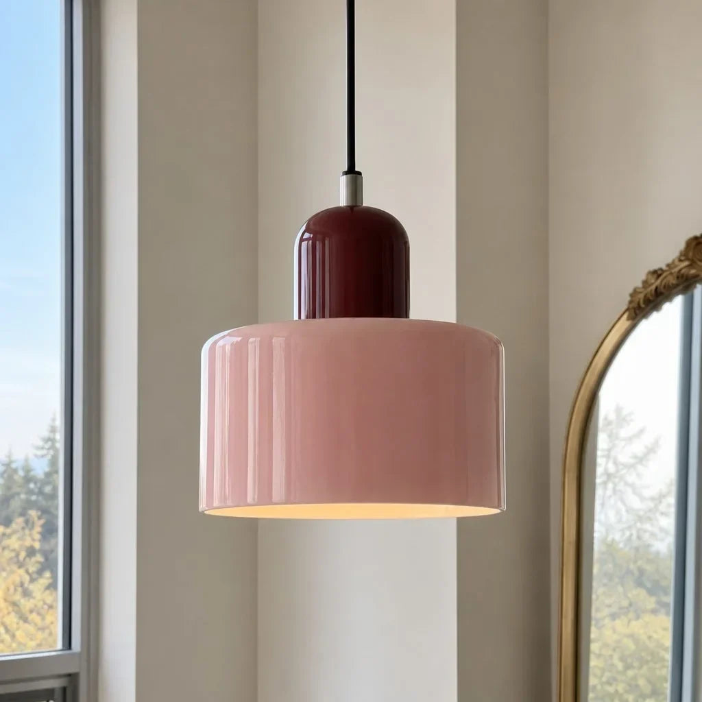 Petite suspension en verre – luminaire élégant pour intérieurs