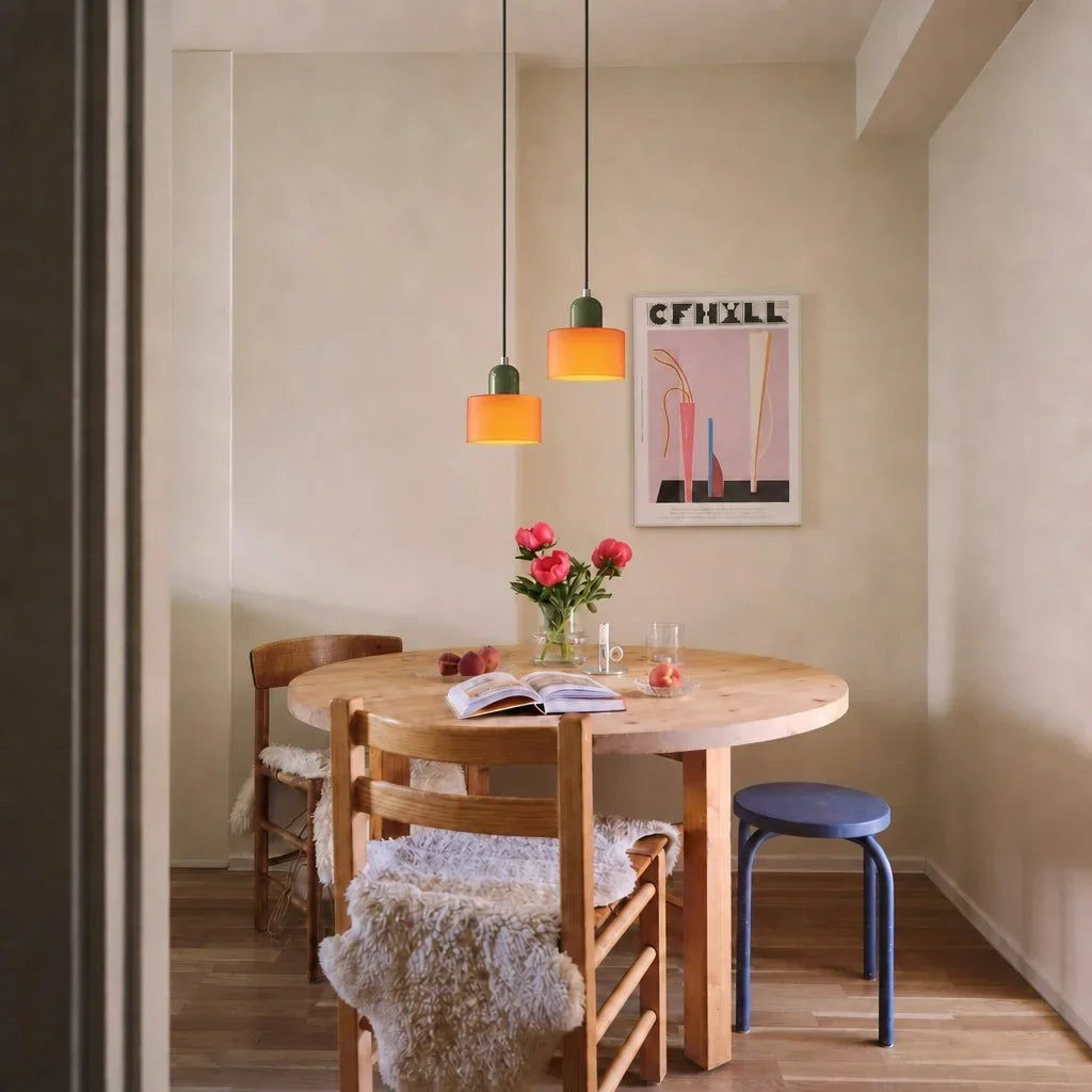 Petite suspension en verre – luminaire élégant pour intérieurs