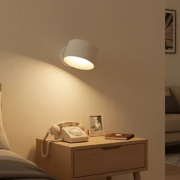 Applique murale LED sans fil à tête pivotante avec USB-C