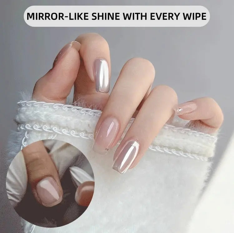 NailGlow™ – Brillance Miroir Éblouissante pour des Ongles Impeccables & Parfaits [1 + 1 Gratuit]