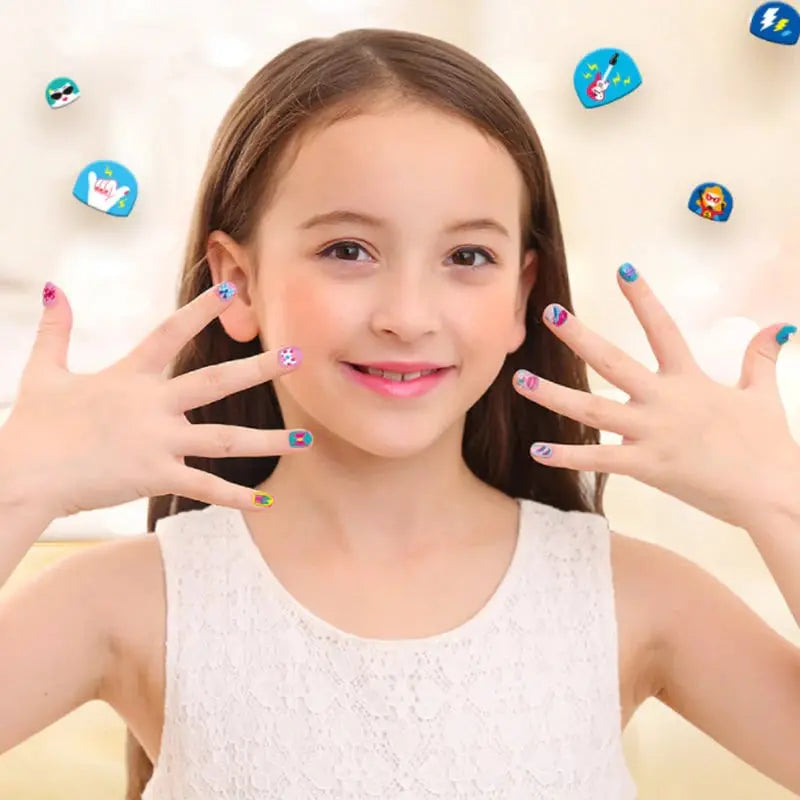 NagelArt™ – Plus de 520 designs créatifs et résistants à l’eau [50 % de réduction]