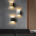 Applique murale avec USB et prise secteur – blanc chaud et blanc froid