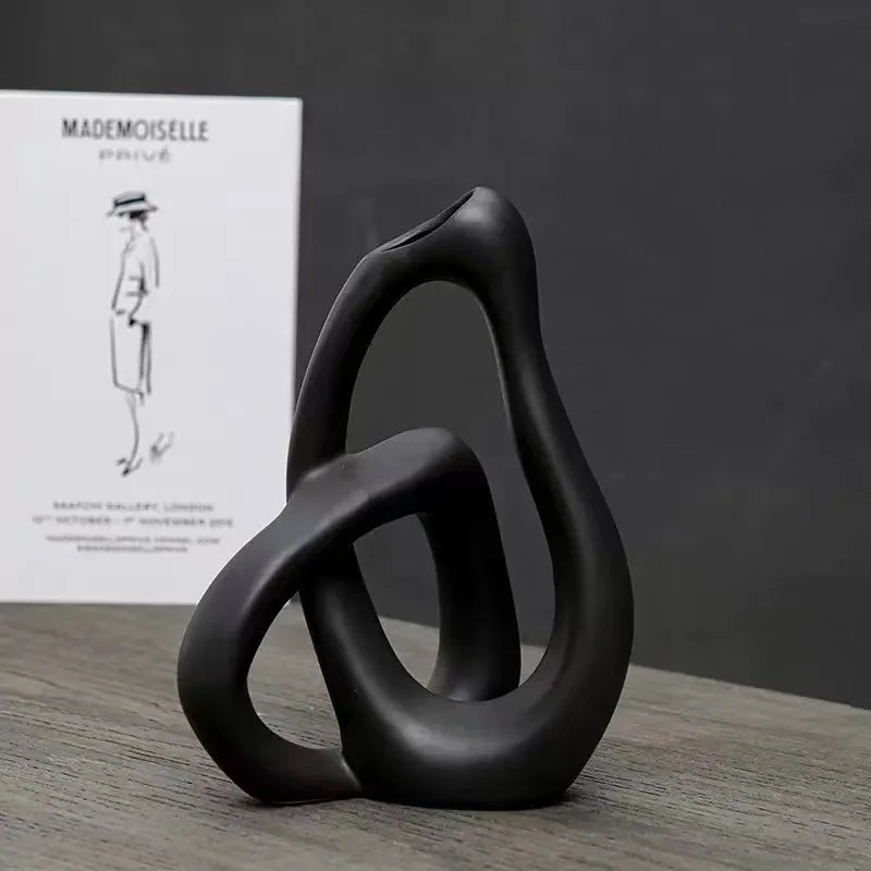 Vase en céramique en forme de cœur – objet décoratif moderne pour la maison