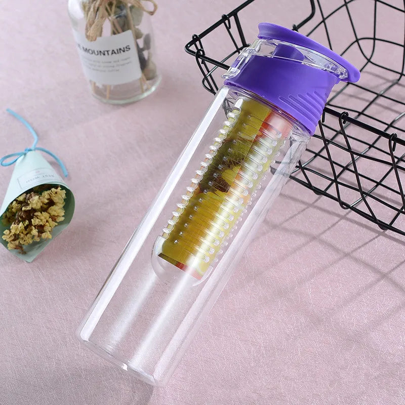 Bouteille d'Eau avec Infuseur à Fruits 700 ml – Sans BPA