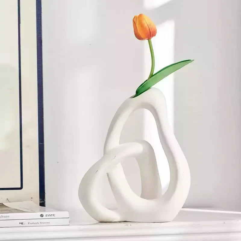 Vase en céramique en forme de cœur – objet décoratif moderne pour la maison