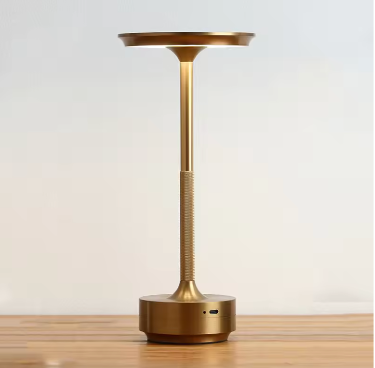 Lampe de table LED sans fil avec variateur tactile et batterie – IP44