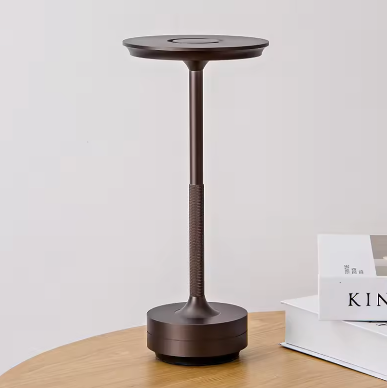 Lampe de table LED sans fil avec variateur tactile et batterie – IP44
