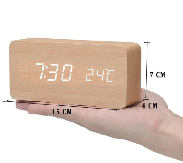 Horloge numérique en bois avec activation vocale et fonction réveil