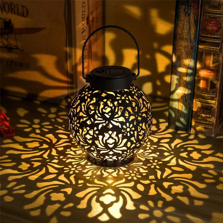 Lanterne solaire suspendue avec effet de projection – Jardin & Balcon