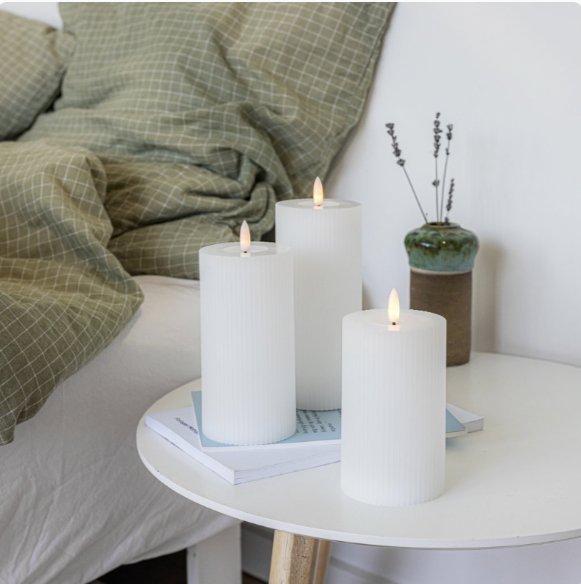 Lot de 3 bougies à surface côtelée avec fonction tactile – lumière blanc chaud