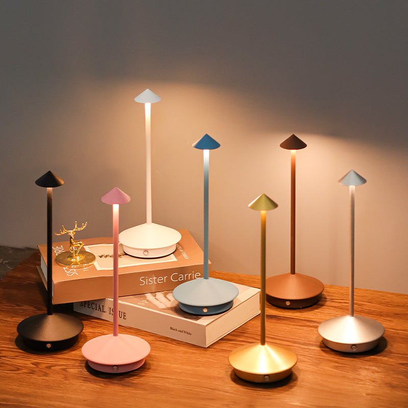 Lampe de table LED sans fil avec variateur tactile et batterie USB