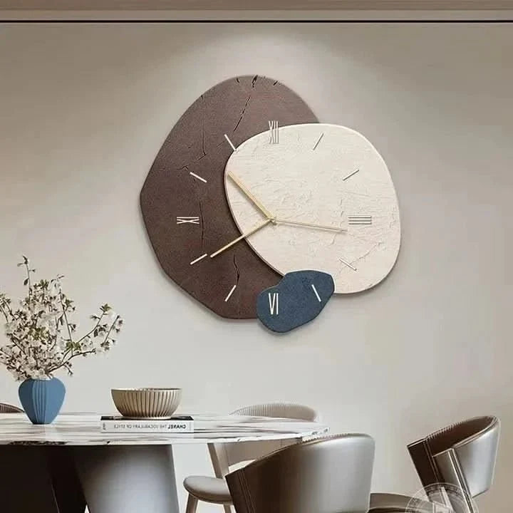 Horloge murale moderne en bois avec mécanisme silencieux et éclairage USB