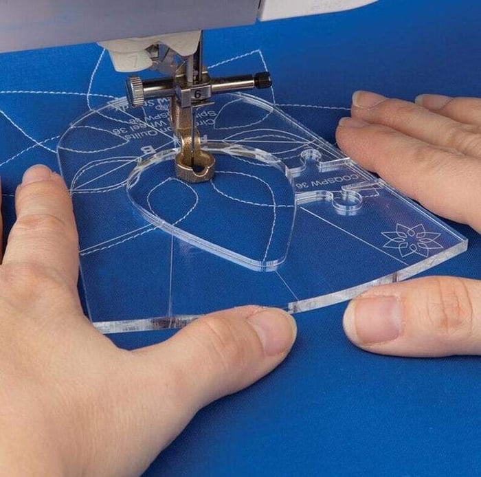 Kit de Gabarits de Quilting en Acrylique – 12 Formes pour Patchwork Précis