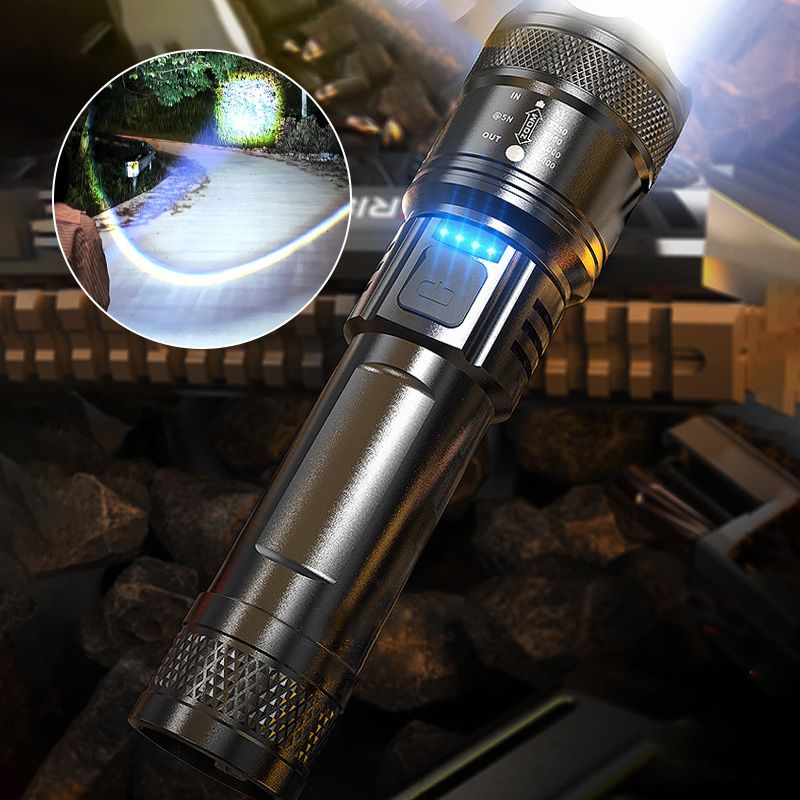 Lampe de Poche LED Tactique 7500 Lumens Étanche IPX7 Rechargeable USB-C
