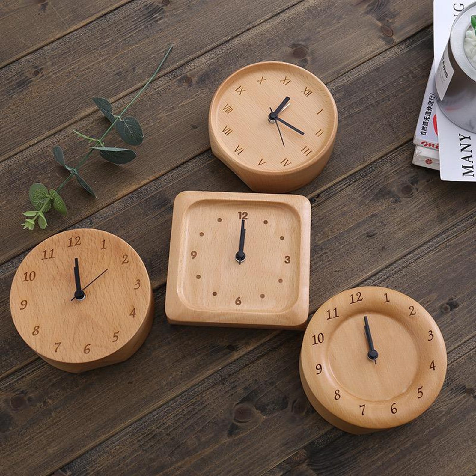 Réveil analogique en bois de hêtre – silencieux avec fonction snooze