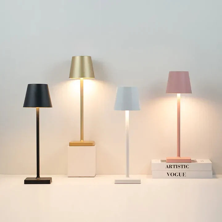 Lampe de table LED sans fil avec variateur tactile et batterie USB-C