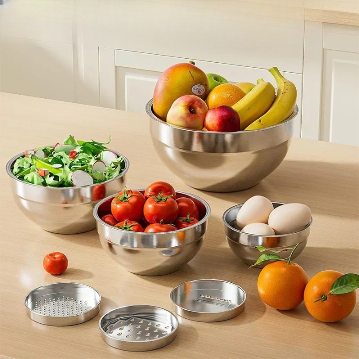 Set de bols 6 pièces avec couvercles et râpes